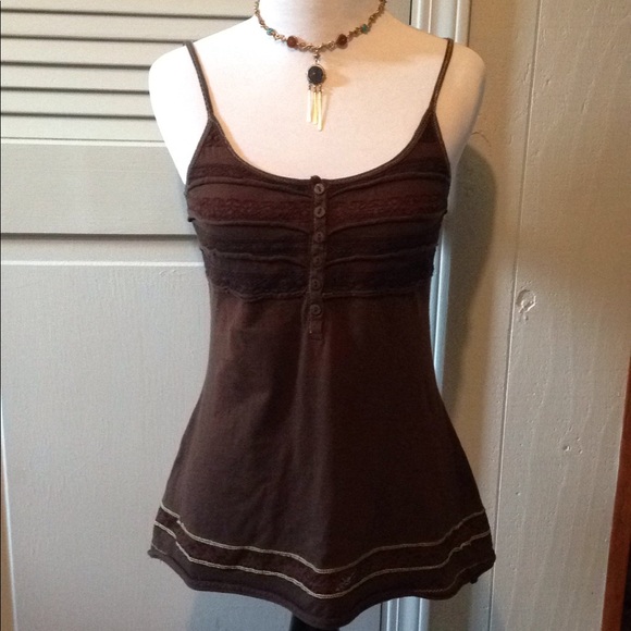 Daytrip Tops - Daytrip brown lace tank. Size small